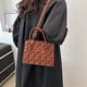 thumbnail image 4 of Bolsos Crossbody Correa Ajustable para las Mujeres Bolso de Hombro Casual 21.5x16x9cm, Bolsos Crossbody para las Mujeres Viajes, Pu, Sostiene el Teléfono, Cartera, Llaves, Traje Versátil, 4 of 6