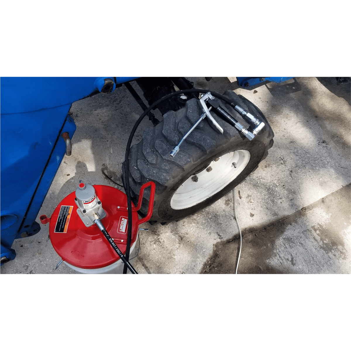 Lincoln 4489 Pneumatic 40:1 Ratio 25-50lb Bucket Grease Pump with 7' Hose