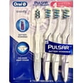 thumbnail image 1 of Cepillo de dientes Oral-B 3D White Luxe Pulsar a pilas, paquete de 4, 1 of 6
