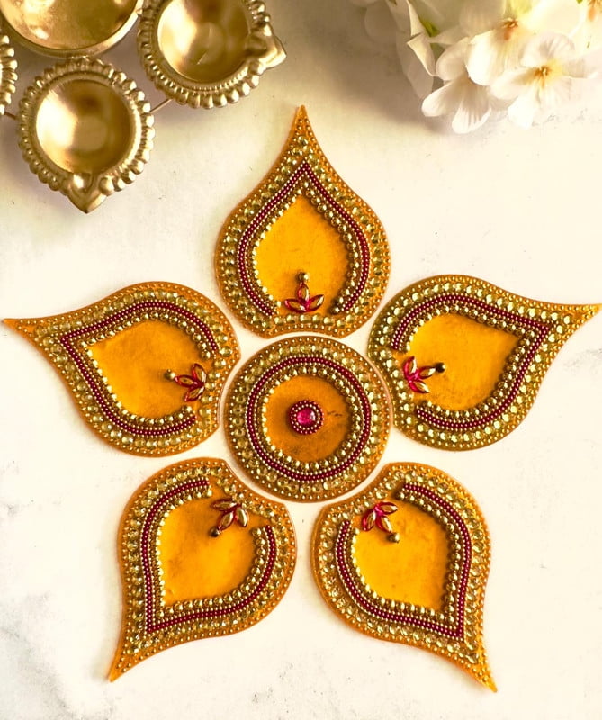 Decorative Acrylic Rangoli Set – Teardrop Flame Design with Stones