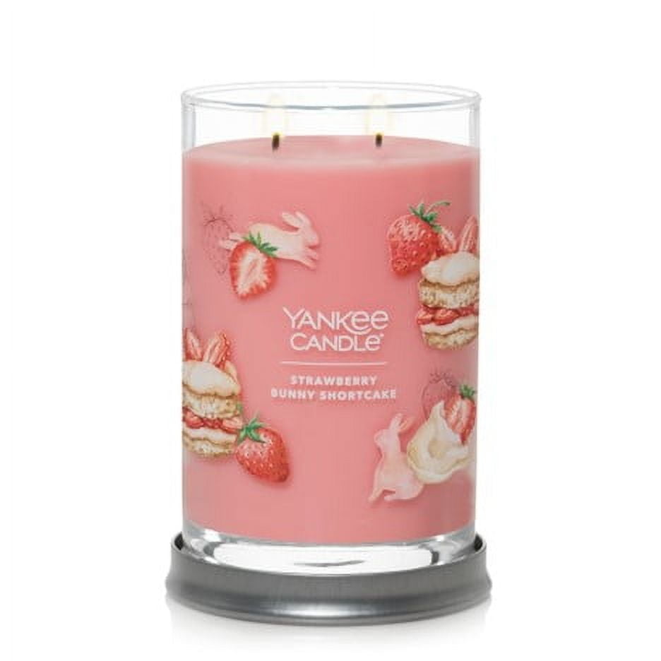 Yankee Candle Strawberry Bunny Shortcake - Large 2 Wick Tumbler Candle