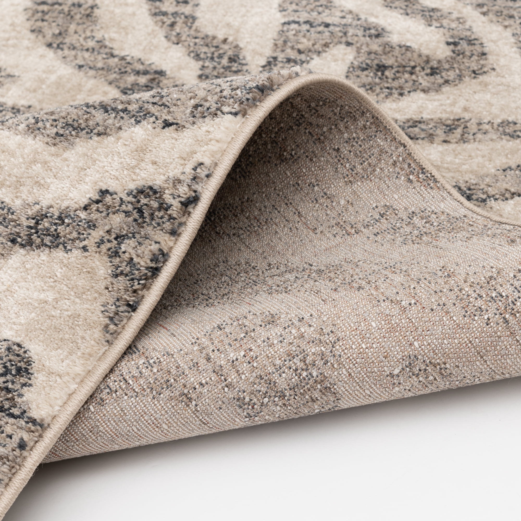 Loomaknoti Mendez Violtinz 5' x 7' Animal Print Indoor Area Rug