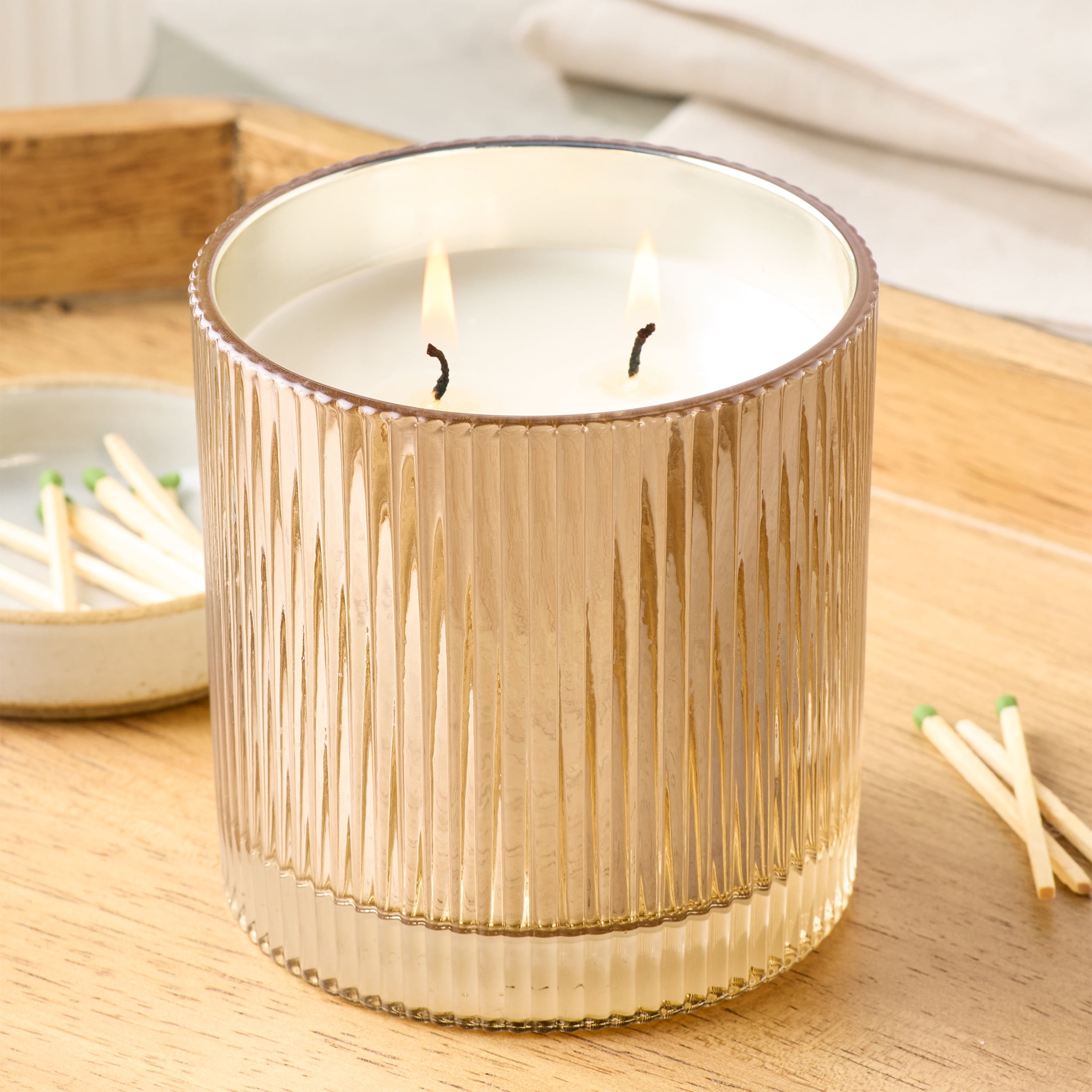 Better Homes & Gardens Pumpkin Snickerdoodle Swirl Scented Cotton 2-Wicks Ribbed Mecury Glass Jar Candle with Wooden Lid 12oz
