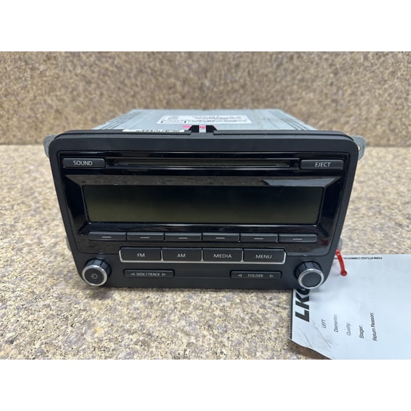 Pre-Owned 12-16 Volkswagen Beetle AM FM CD Player Radio Receiver w/ Display OEM LKQ - Verify Specific Vehicle Fitment In Description - (Good)