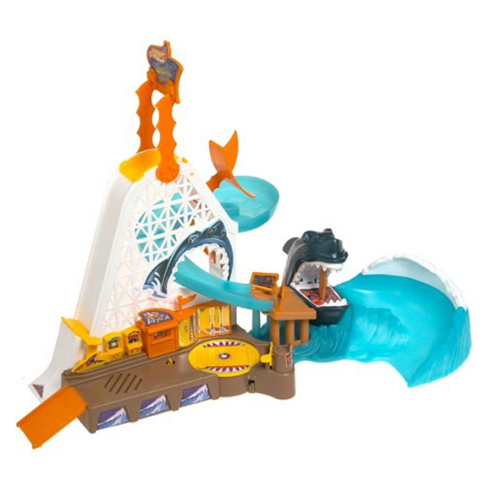 Hot Wheels Shark Park Exclusive Play Set