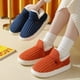 thumbnail image 4 of Evshine-Zapatillas peludas de felpa para hombre y mujer, zapatos de algodón con suela suave, cálidos, a la moda, para interiores, 4 of 5