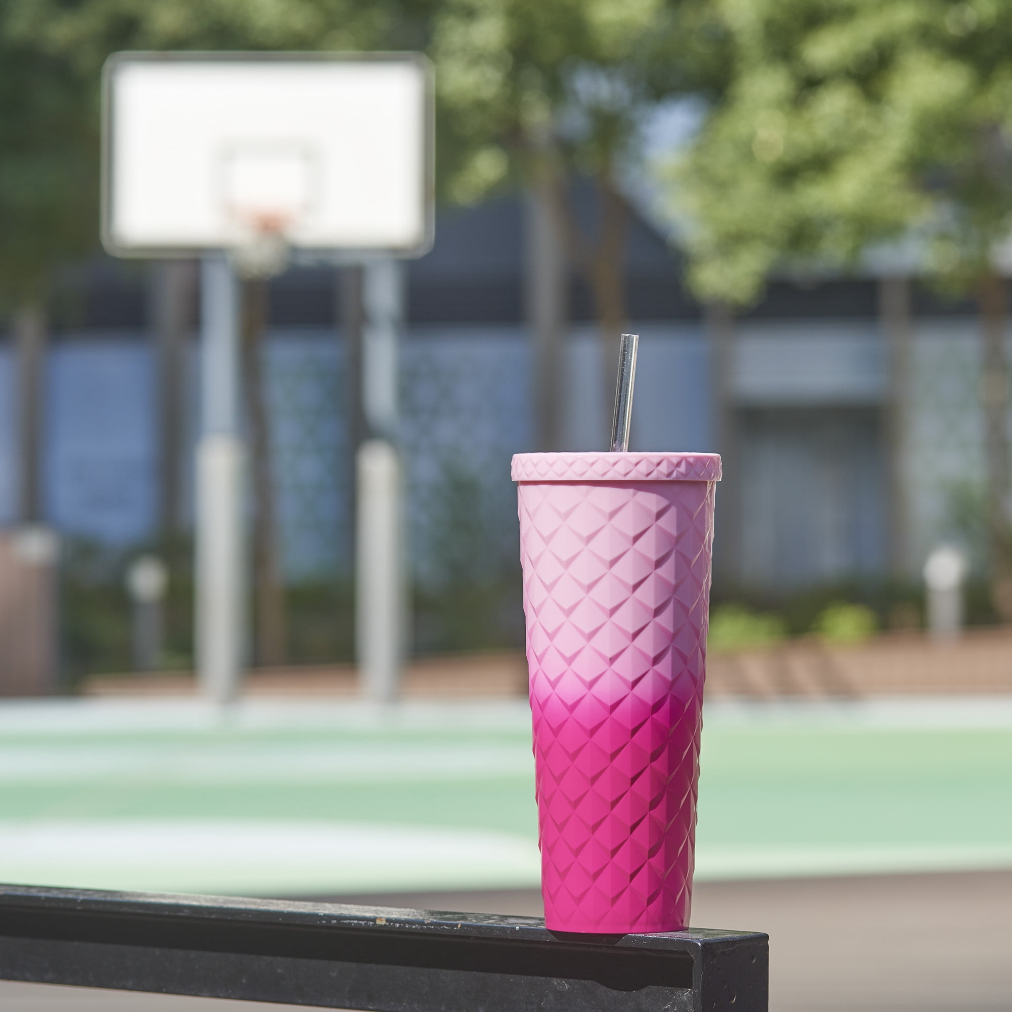 Mainstays 26oz Diamond Scale Textured Plastic Tumbler with Straw, Ombre Pink, Double Wall Insulated