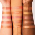 thumbnail image 4 of Colorete, bronceador e iluminador multiuso Kissed by the Sun de Makeup ICONIC LONDON, 5 ml, 4 of 7