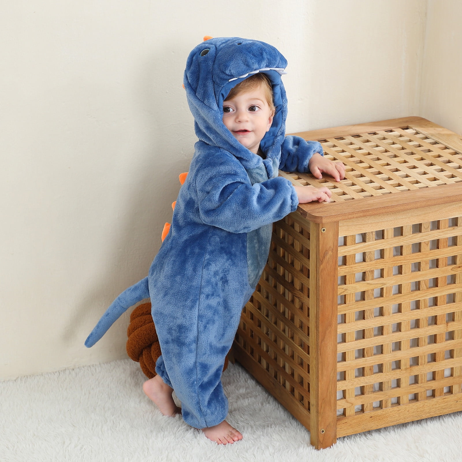 FFENYAN Adorable Dinosaur-Themed Baby Onesie Soft Flannel Long Sleeve Bodysuit for Infants and Toddlers Perfect for Everyday Wear and Special Occasions for 3 Months-3 Years