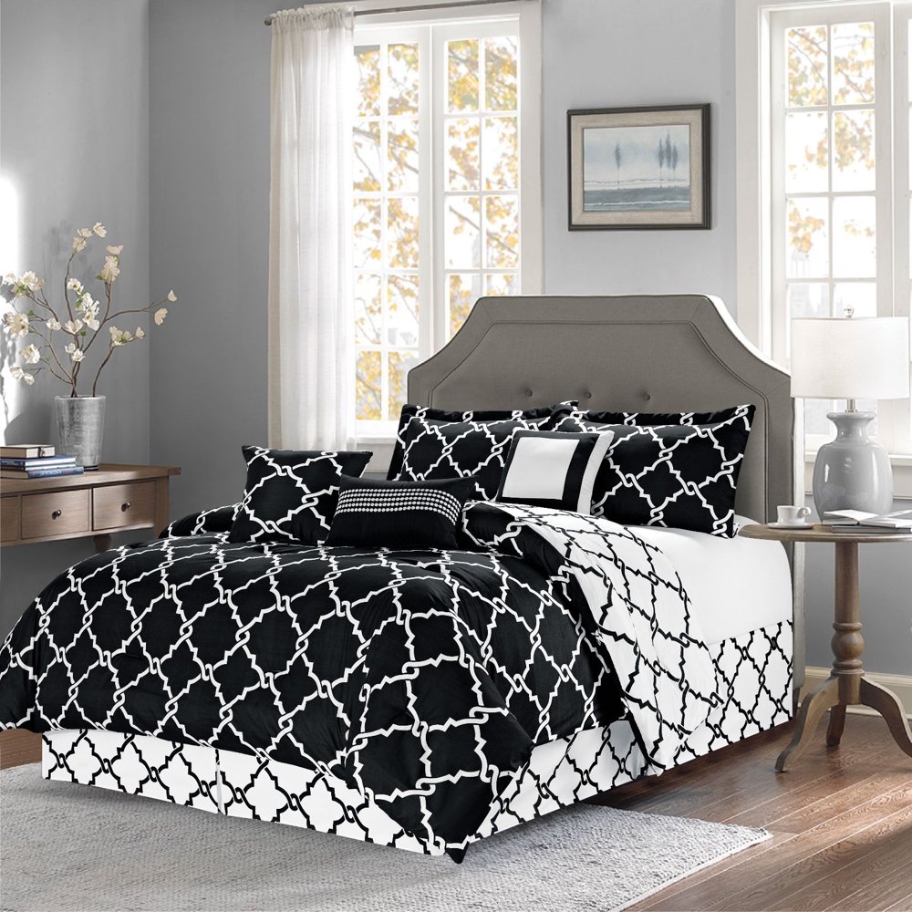 7Piece Reversible Geometric Galaxy Comforter Set Oversized Black
