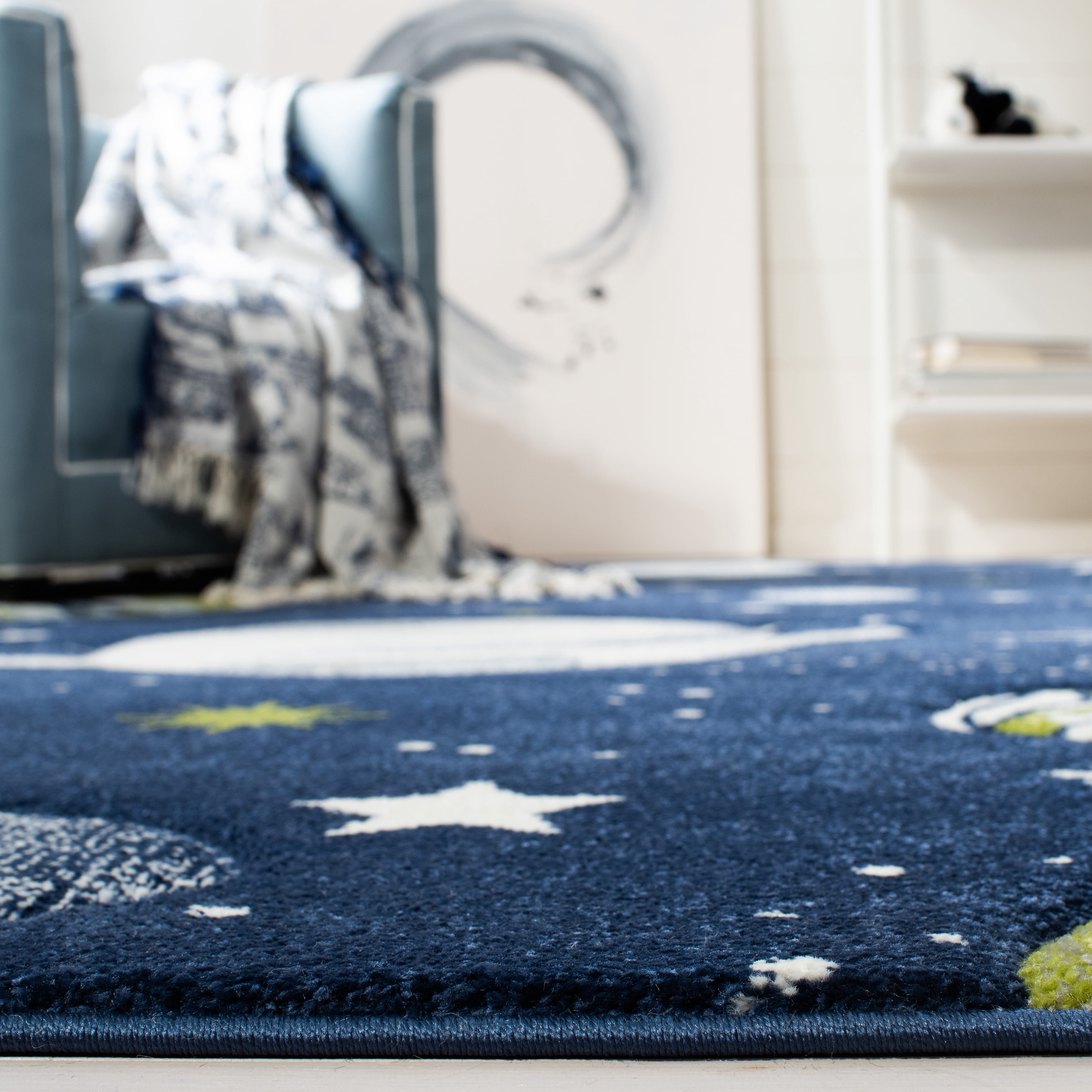 SAFAVIEH Carousel Kids World of Planets Area Rug, Navy/Ivory, 6'7" x 9'