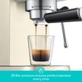 thumbnail image 2 of Máquina de café espresso CASABREWS CM5418 20 bar con espumador de leche 1L, 2 of 8