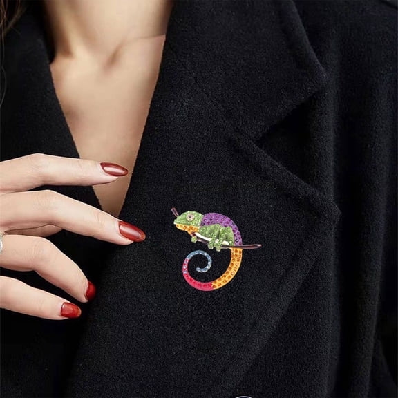 Stylish Rhinestones Brooch Pins for Women and Men Fashion Animal Brooches Accessories for Birthday Valentine's Day Christmas Jewelry