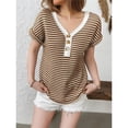 thumbnail image 2 of Blusa de Mujer con Botones y Corta Color Café Talla S, 2 of 7