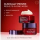 thumbnail image 2 of Crema hidratante L'Oreal Paris Revitalift Triple Power Antienvejecimiento L’Oréal Paris L'Oreal Paris, 2 of 4