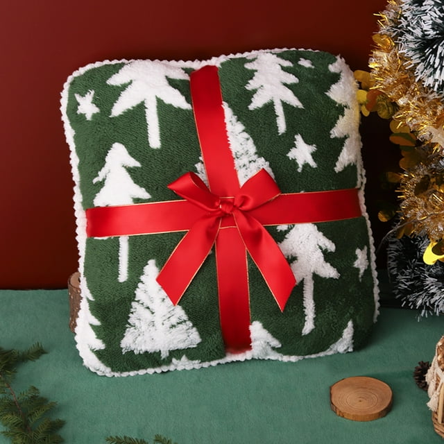 xihome Cojn navideño grande de felpa de 45 cm con estampado festivo de rbol y estrellas. Ideal para decorar el sof o como regalo.