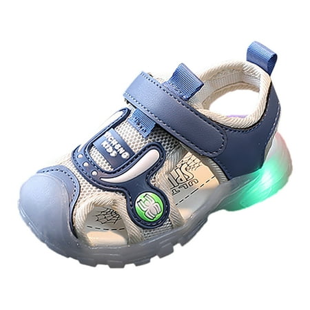 

NIUREDLTD Fashion Light On LED Baby Shoes Casual Children Shoes Girls Sandals Soft Sole Kids Beach Shoes Size 29