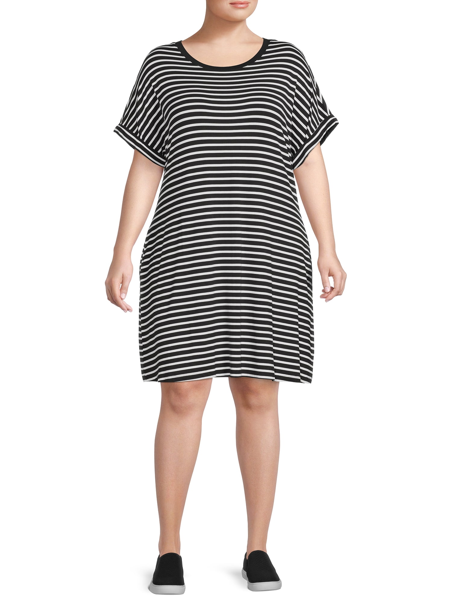 Terra & Sky Women's Plus Size Roll Cuff T-Shirt Dress