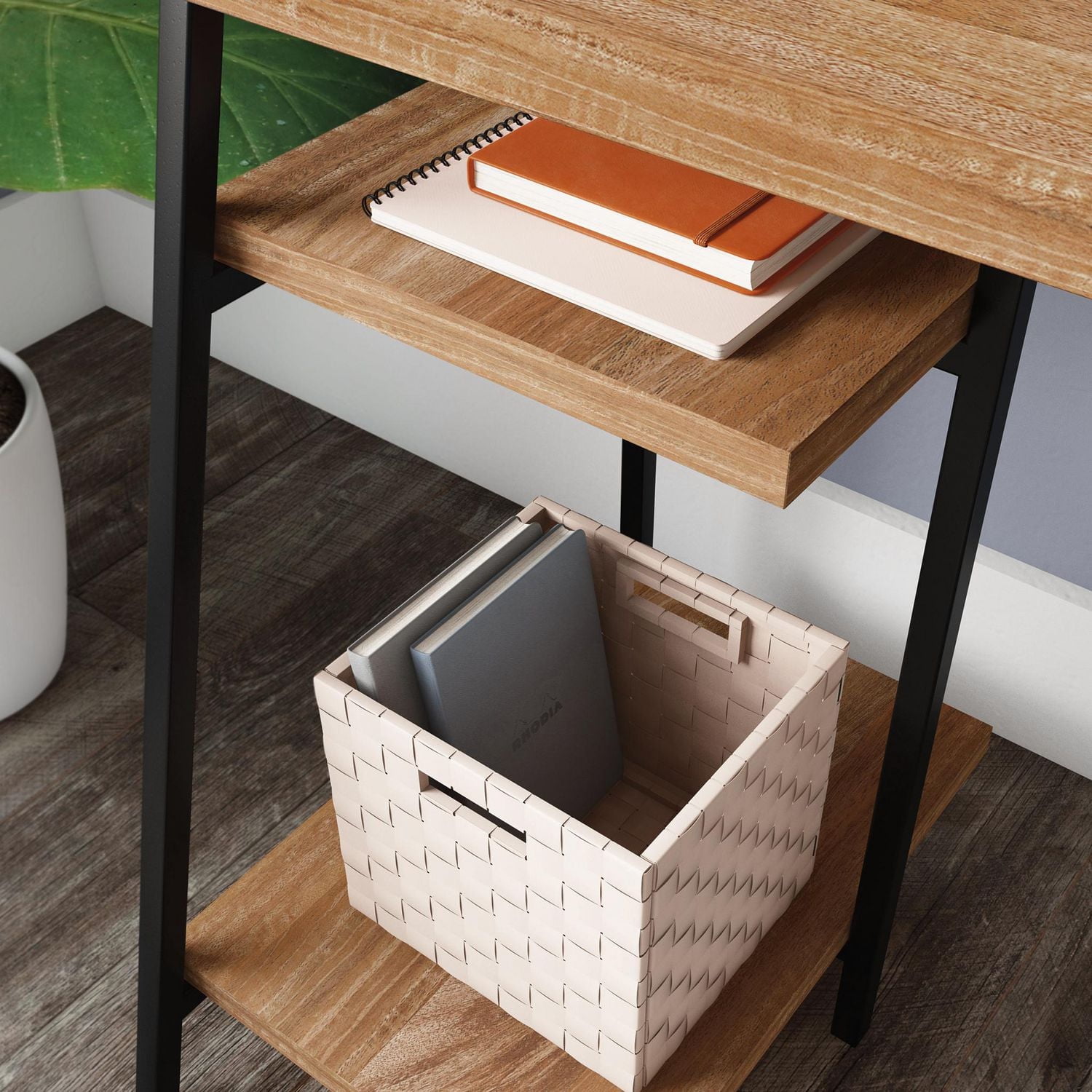 Sauder North Avenue Desk w/ Hutch, Sindoori Mango, 430351