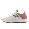 thumbnail image 1 of Zapatillas para correr Fresh Foam Roav V1 para mujer de New Balance talla 10 M, 1 of 2