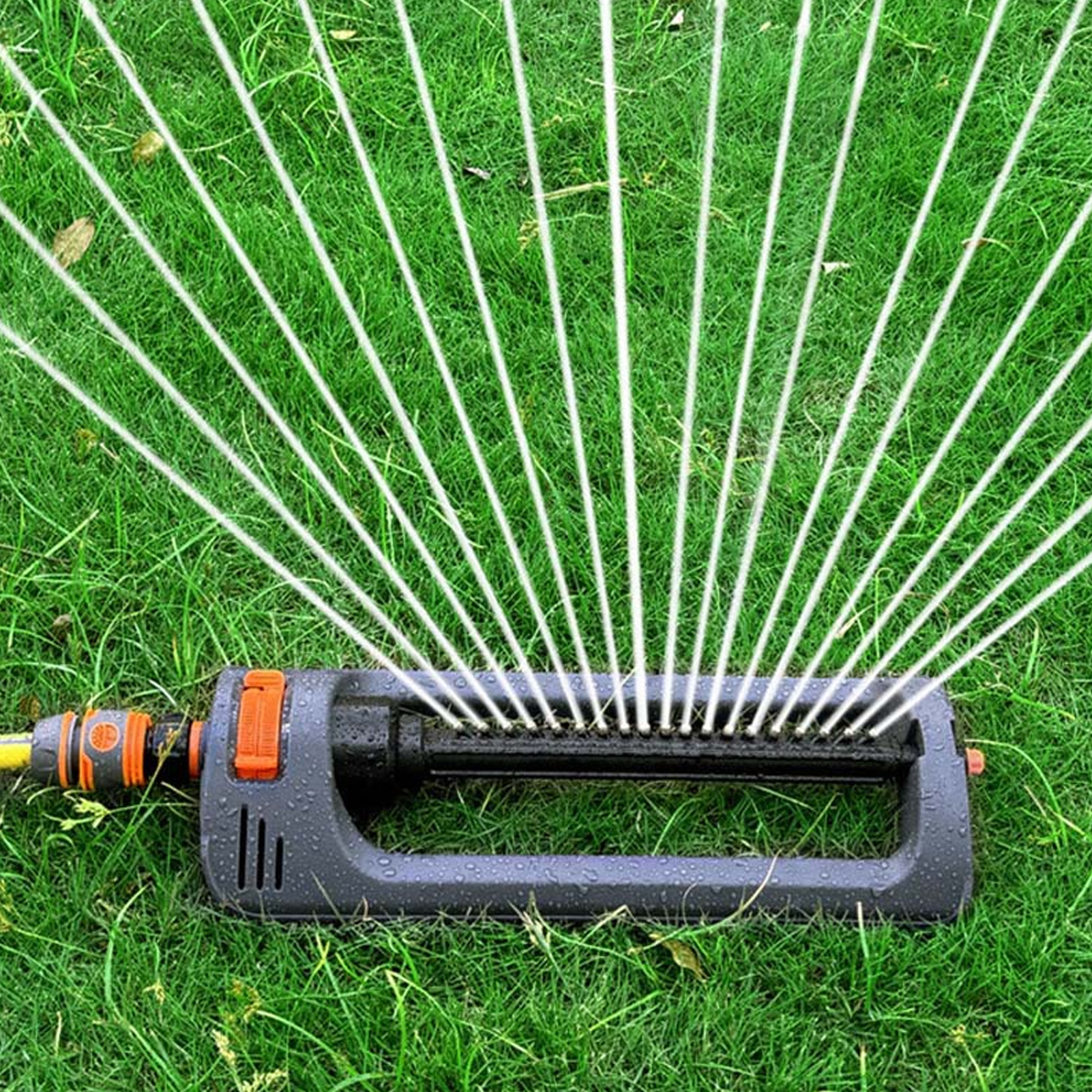 OIUR Oscillating Sprinkler 19-Hole Nozzle Lawn Sprinkler Wide Coverage Irrigation Water Sprinkler for Patio Yard Lawn Watering