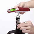 thumbnail image 4 of Báscula digital para equipaje Báscula para equipaje Báscula colgante portátil Pantalla LCD con retroiluminación Función de tara Práctico para viajes/vida familiar hasta 50 KG, 4 of 8