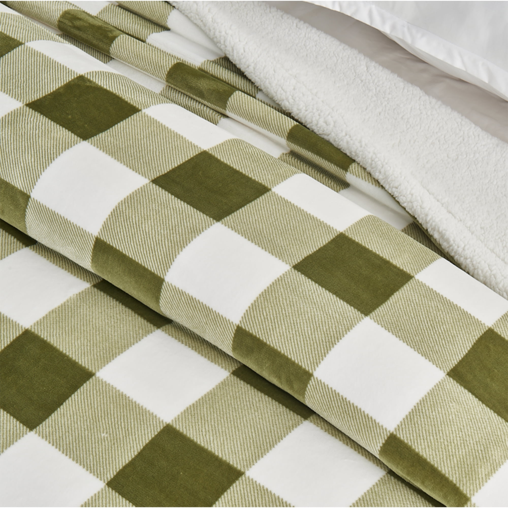 Great Bay Home Cozy Plush / Sherpa Reversible Throw Blanket, King, Olive Green Buffalo Check