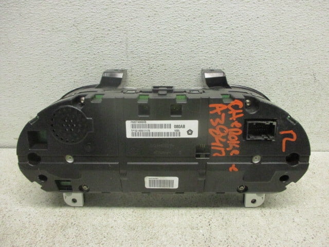 Pre-Owned 2016 Jeep Cherokee Speedometer Speedo 170K Miles OEM LKQ - Verify Specific Vehicle Fitment In Description - (Good)