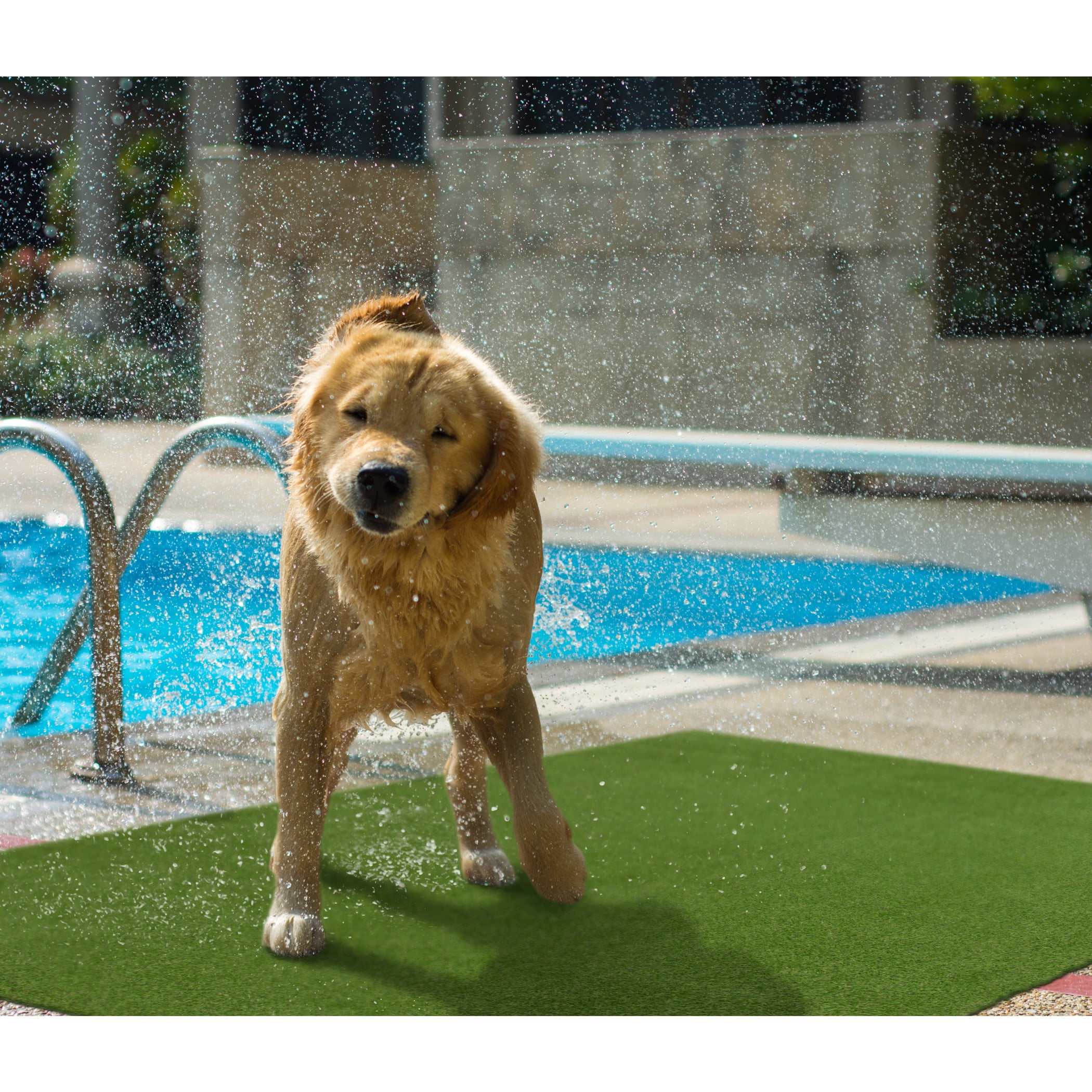 Mainstays Green Faux Grass Outdoor Rug, 7'x10'