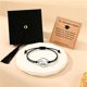 thumbnail image 4 of Pulsera de graduación 2026: joyería de aleación tejida a mano para hombres y mujeres con diseño geométrico. Incluye caja de regalo y tarjeta para compañeros y profesores., 4 of 6