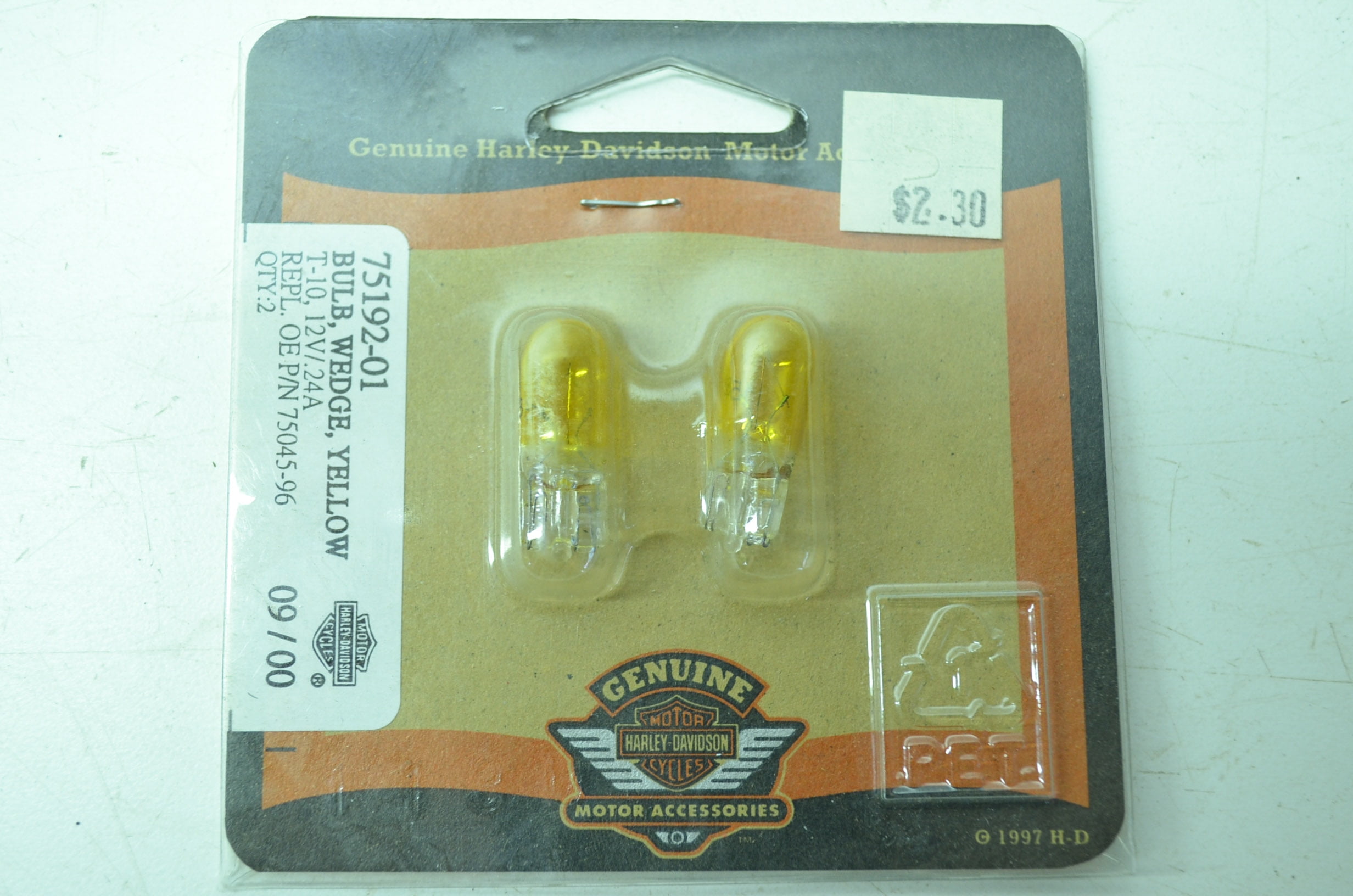 75192-01 HARLEY YELLOW LIGHT BULBS 1PR