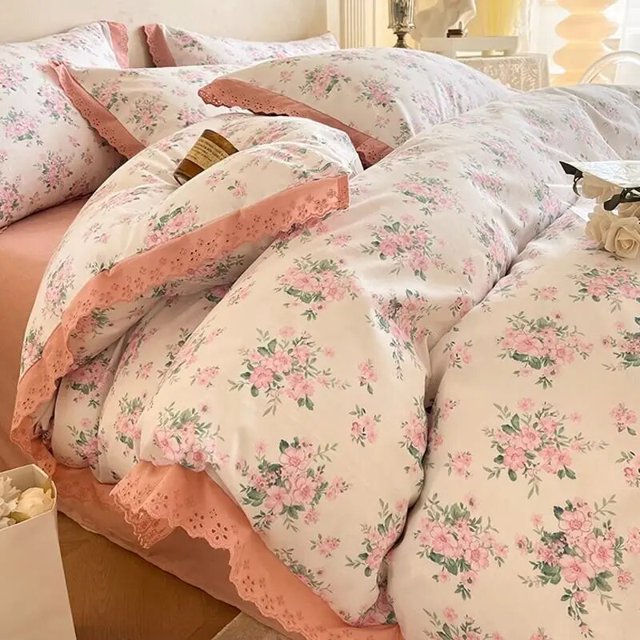 Sanrio Cartoon Hello Kitty Pure Cotton Four-piece Set Cute Princess Style Bed Sheet Quilt Cover Pillowcase Three-piece Gift Set RJ