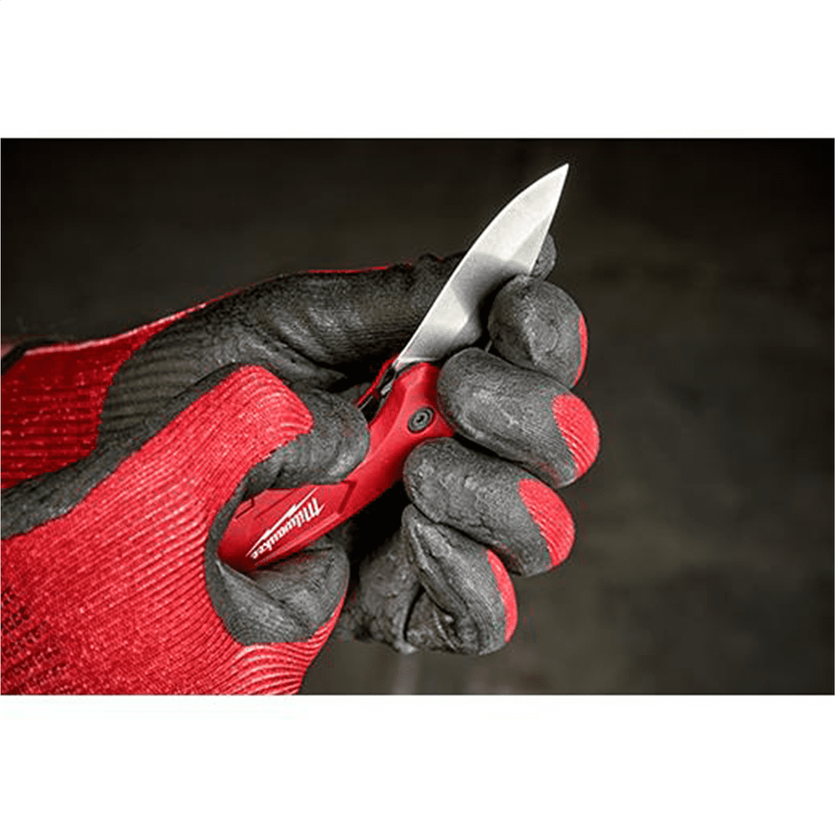Milwaukee 48-22-1521 Compact Folding Knife with 2.5 in. Stainless Steel Blade - Compact for Pocketed Carry