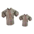 thumbnail image 1 of Duo Guayaberas. Papá E Hijo Modelo Coralillo, 1 of 3