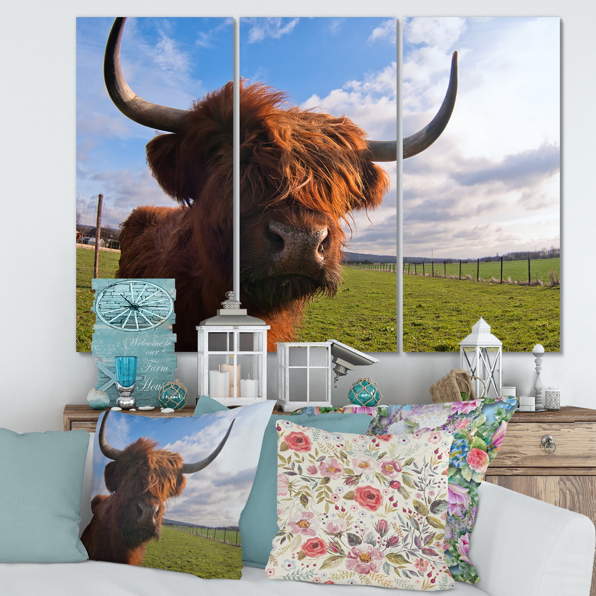 Designart ' Close Up Portrait Of A Yak ' Farmhouse Canvas Wall Art Print
