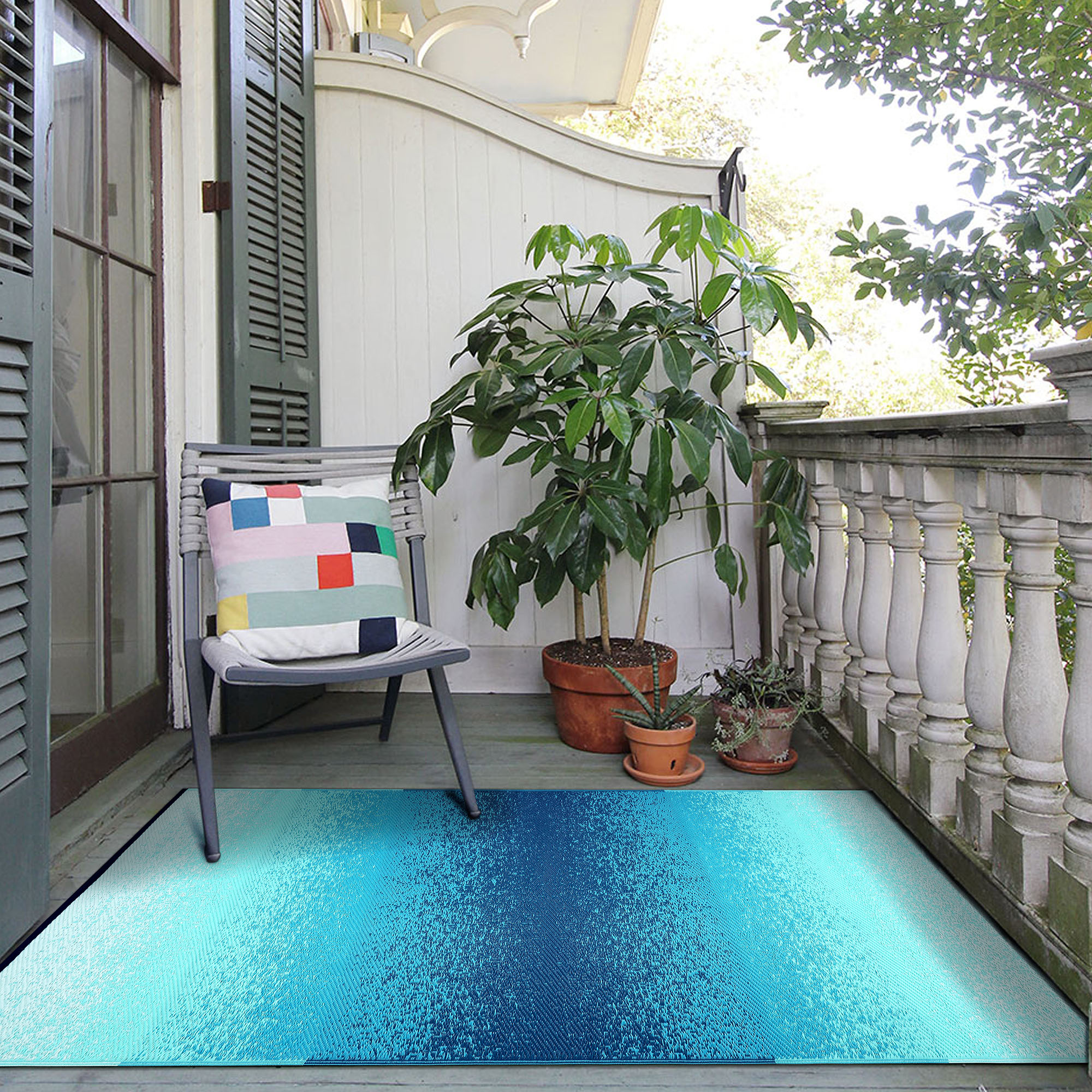 Lush Ambience Large Recycled Plastic Outdoor Rug For Rv, Camping