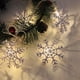 thumbnail image 5 of Tira de luces LED navideñas con batería y copos de nieve blancos, decoración navideña con colgante de muñeco de nieve y árbol de Navidad., 5 of 6