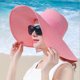 thumbnail image 2 of Sombrero de verano para mujer, estilo coreano, moderno sombrero de paja, sombrero de playa de verano plegable, sombrero para el sol, protector solar, sombrero para el sol de borde grande, 2 of 4