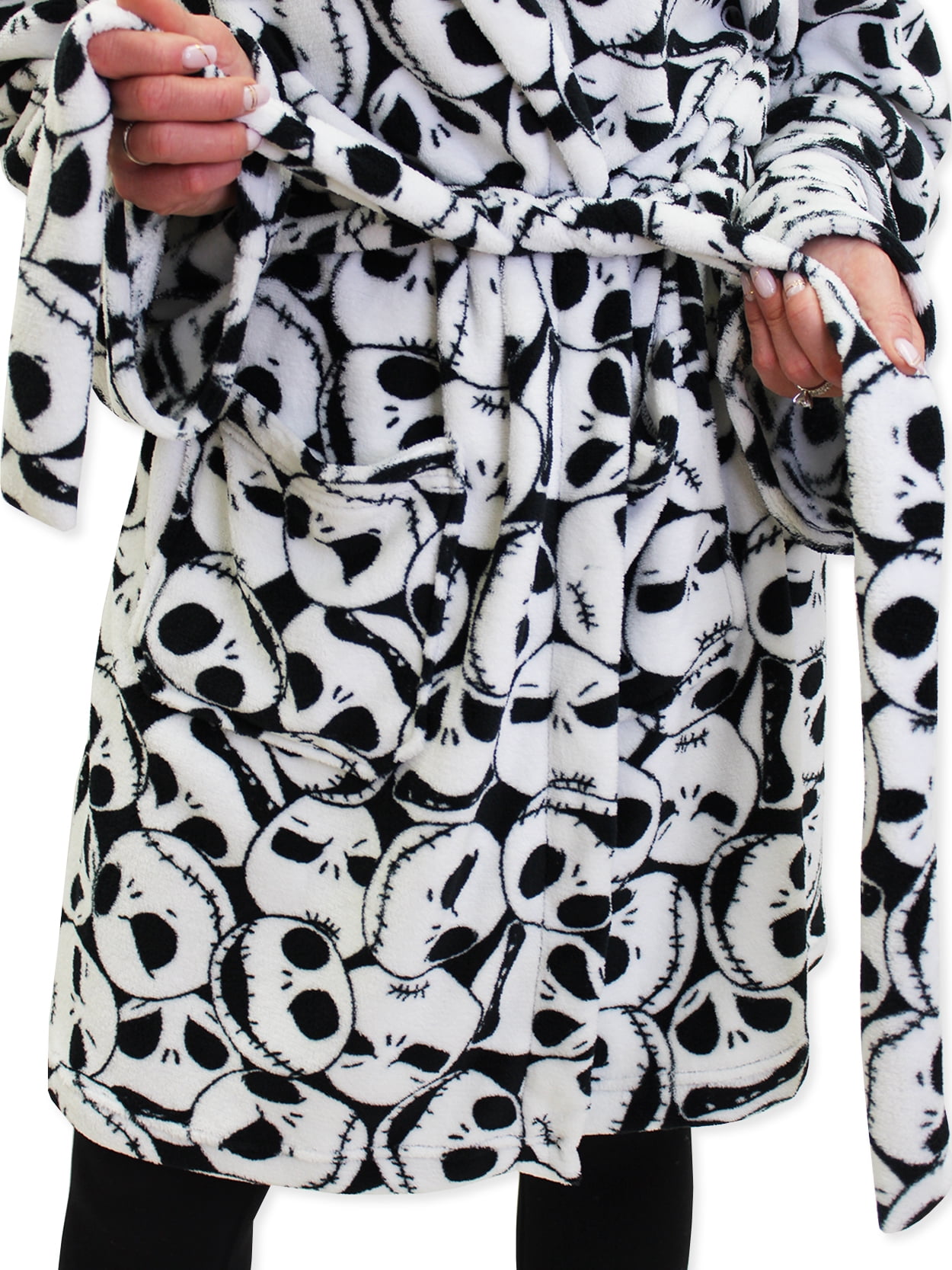 Disney - Brandclub - The Nightmare Before Christmas Jack Skellington Adult Hooded Robe UF21491RB Disney - Brandclub - The Nightmare Before Christmas Jack Skellington Adult Hooded Robe UF21491RB