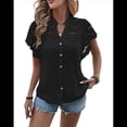 thumbnail image 1 of Blusa con Bordado de Ojales para Mujer, Cuello en V, Botones, Corta con Volantes y Detalle de Corte. Negro S, 1 of 9