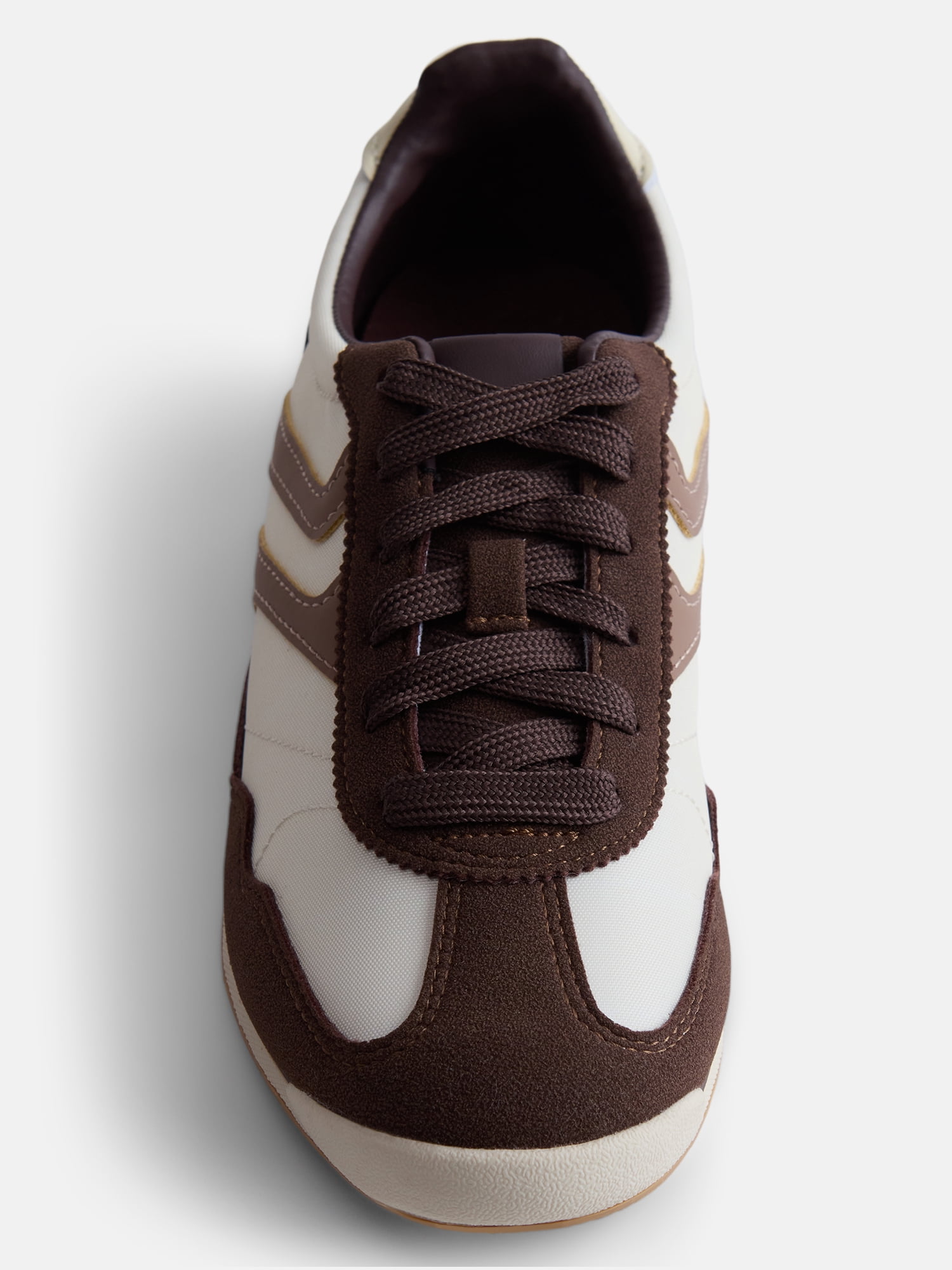 No Boundaries Women's Retro Inspired Lace Up Sneakers