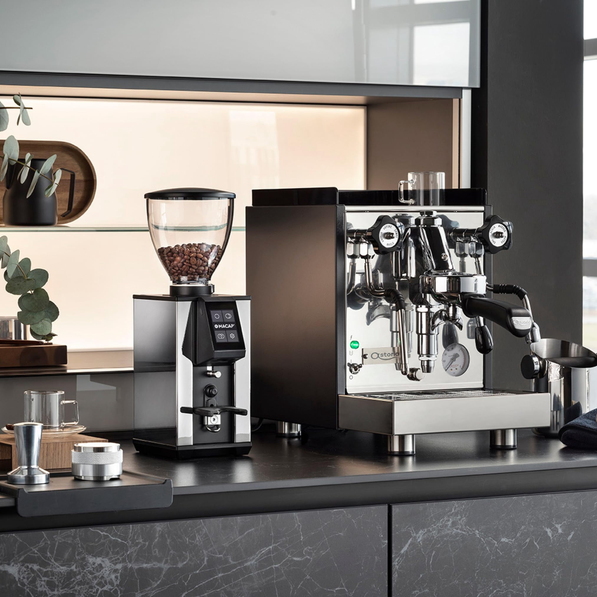 MACAP LEO 55 – Chrome Touch Coffee Grinder, Flat Burrs, Compact