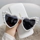 thumbnail image 1 of Europa y Estados Unidos Big Frame dance love set Gafas de sol de perlas Gafas de sol de corazón de playa para mujer Gafas de fotografía con escultura de arena, 1 of 6
