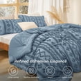 thumbnail image 2 of Juego de edredón Bedsure Tufted Boho, tamaño completo, azul grisáceo, 2 of 7