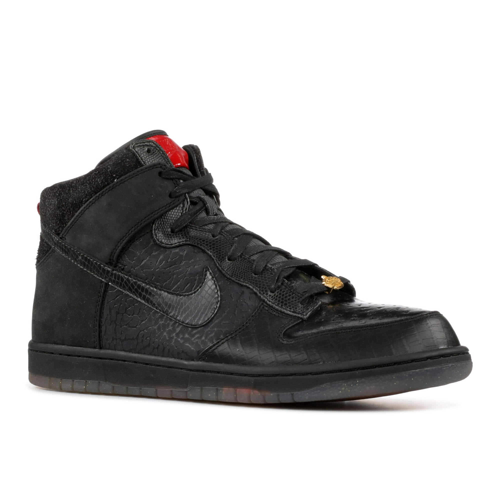 Nike dunk mighty crown hotsell