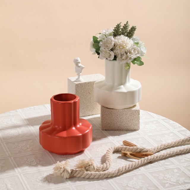 Nordic Creative Simple Plastic Vase Home Living Room Decoration Dried Flower Flower-arrangement Drop-resistant Plastic Vase