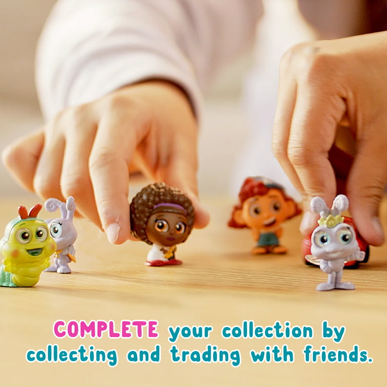 Just Play Squish'Alots Series 1, Collectible Blind Bag Figures  in Capsule, Officially Licensed Kids Toys for Ages 5 Up by Just Play : Toys  & Games