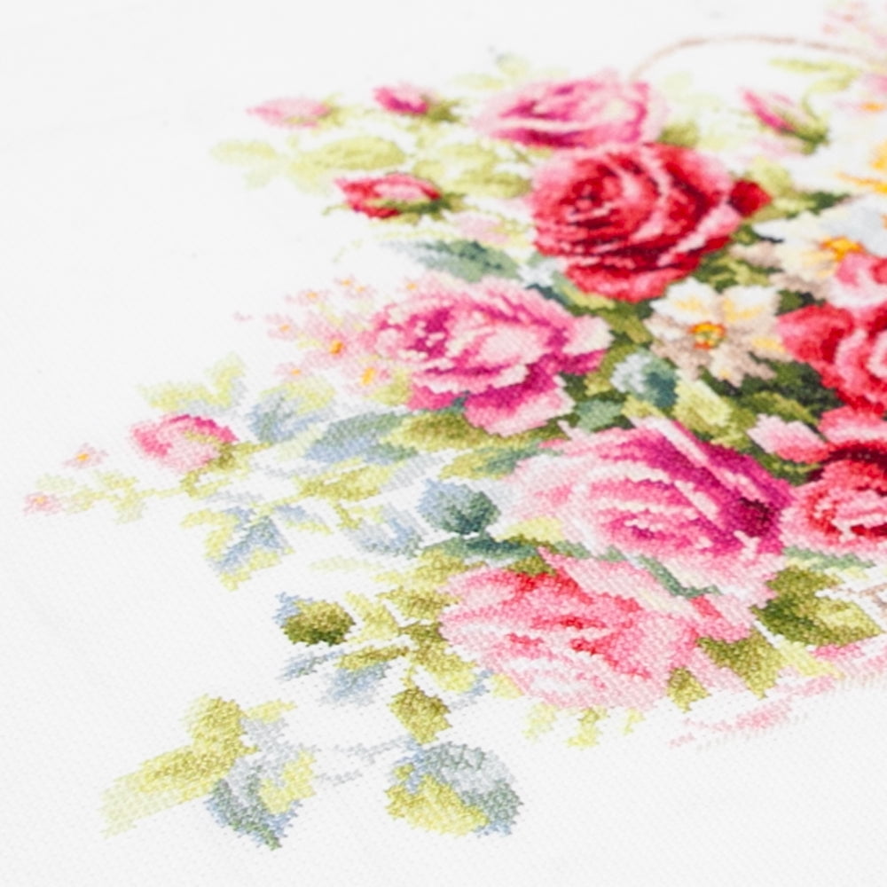 Basket with Roses 70-19 Counted Cross-Stitch Kit
