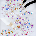 thumbnail image 3 of Diamantes de imitación de cristal de vidrio con parte posterior plana en varios tamaños, 3 of 5