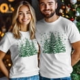thumbnail image 3 of Camisetas gráficas informales de manga corta con árbol de Navidad verde para hombre, 3 of 8